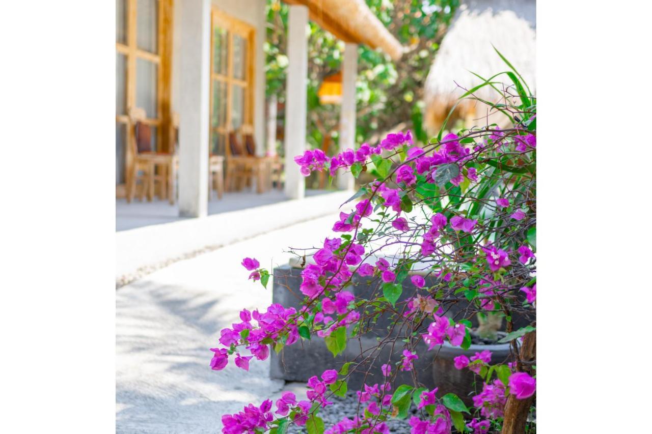 Golden Garuda Cottages Pelilit Exterior foto