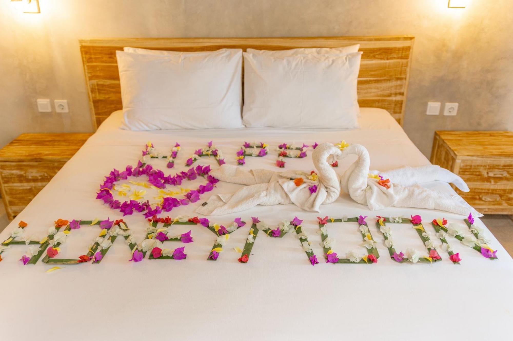 Golden Garuda Cottages Pelilit Exterior foto